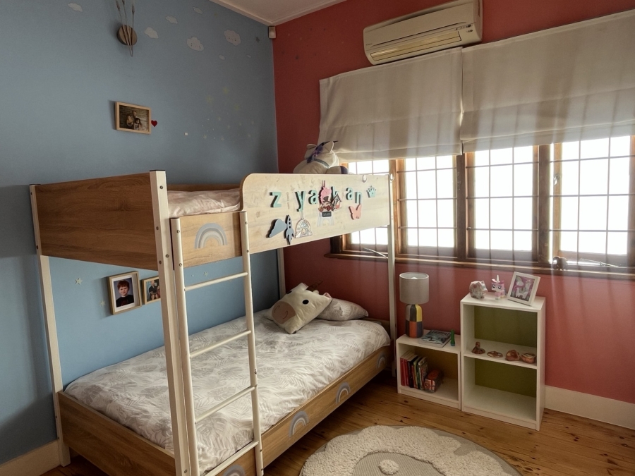 To Let 2 Bedroom Property for Rent in Oranjezicht Western Cape